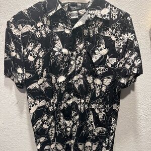 Hot Topic Black and White Skull Butterfly Shirt